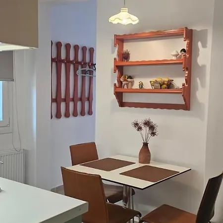 Apartment Side Iv *